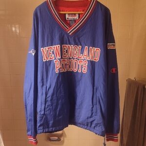 New! Champion Blue New England Patriots Pullover